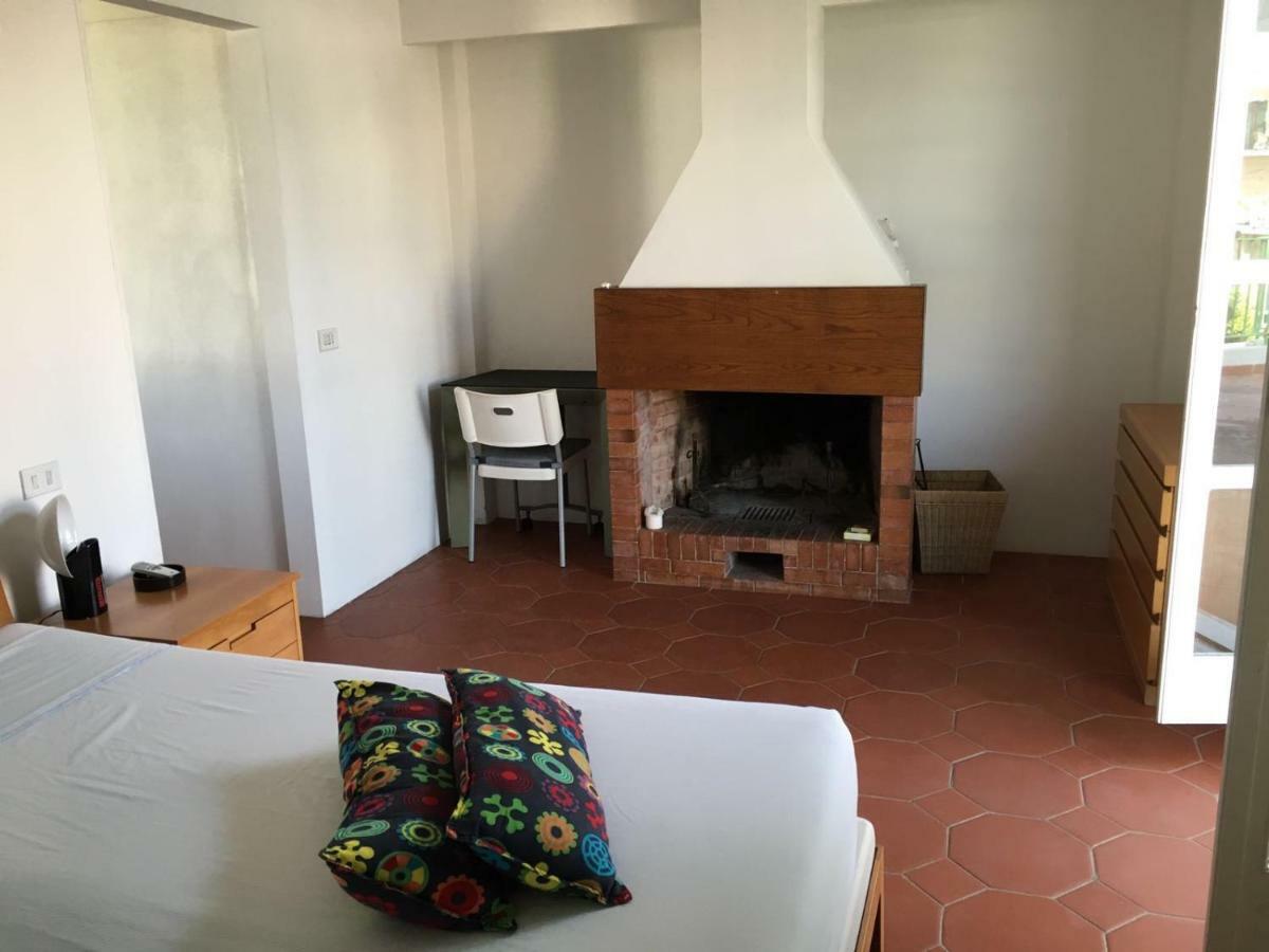 Villa Parisi Bari Eksteriør billede