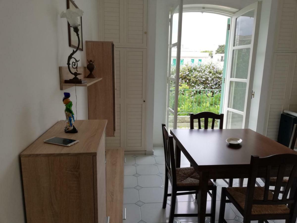 Villa Parisi Bari Eksteriør billede